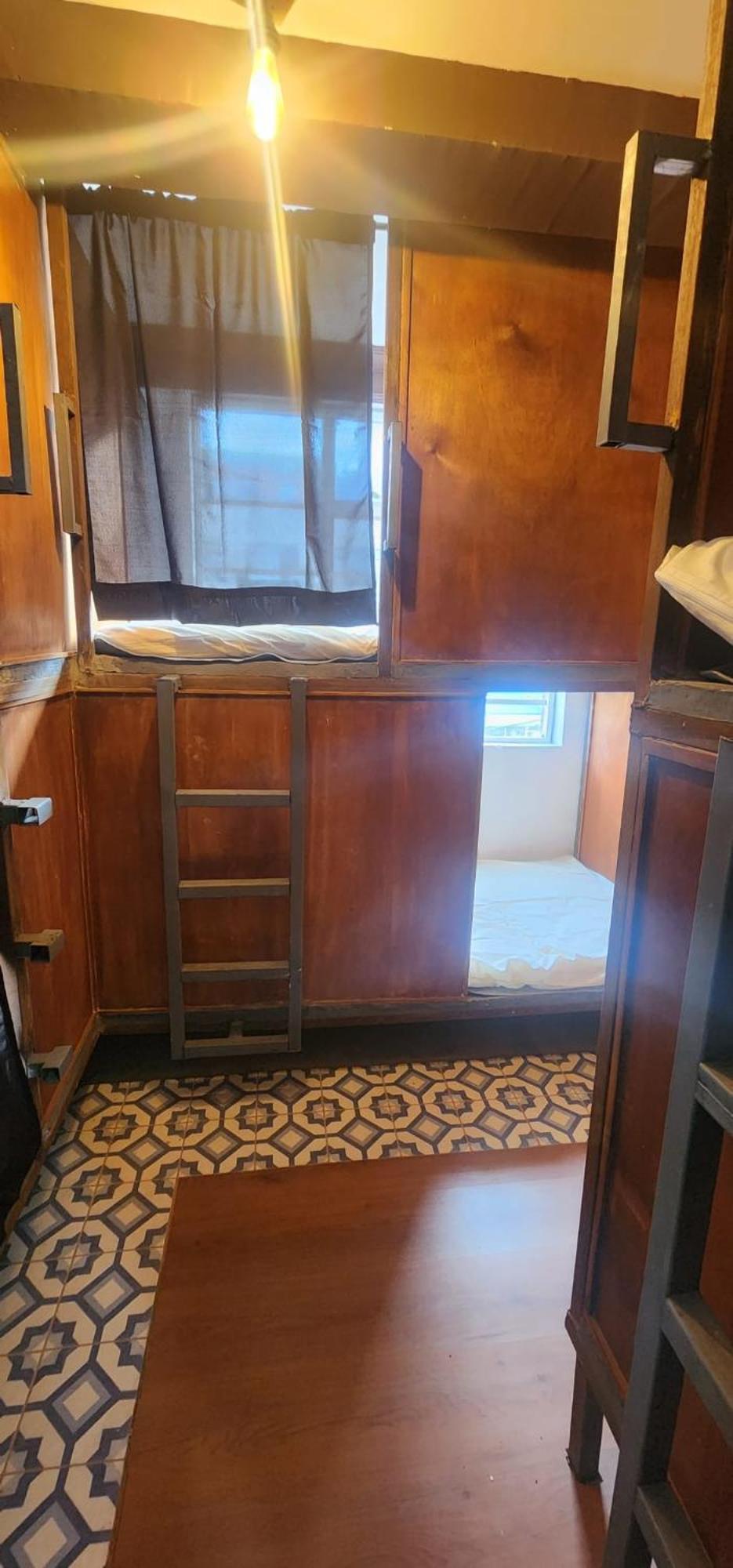 Portelli Hostal Zona G- Para Extranjeros ボゴタ エクステリア 写真